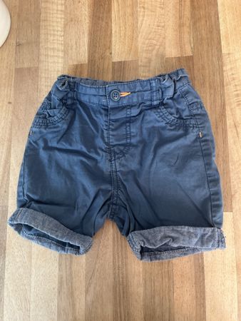 Kurze Hose Baby Club Grösse 8