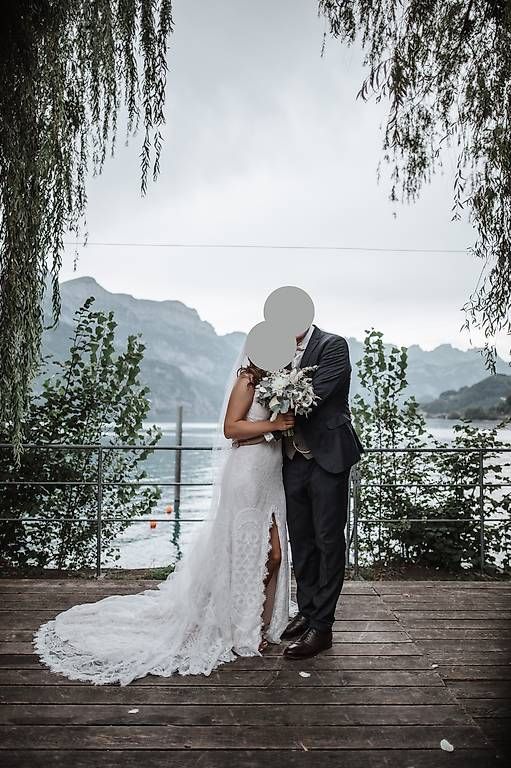 Vestiti: Traumhaftes Boho-Brautkleid mit Schlitz – Usato da Pfäffikon SZ venduto da Nadine.Jordan 1