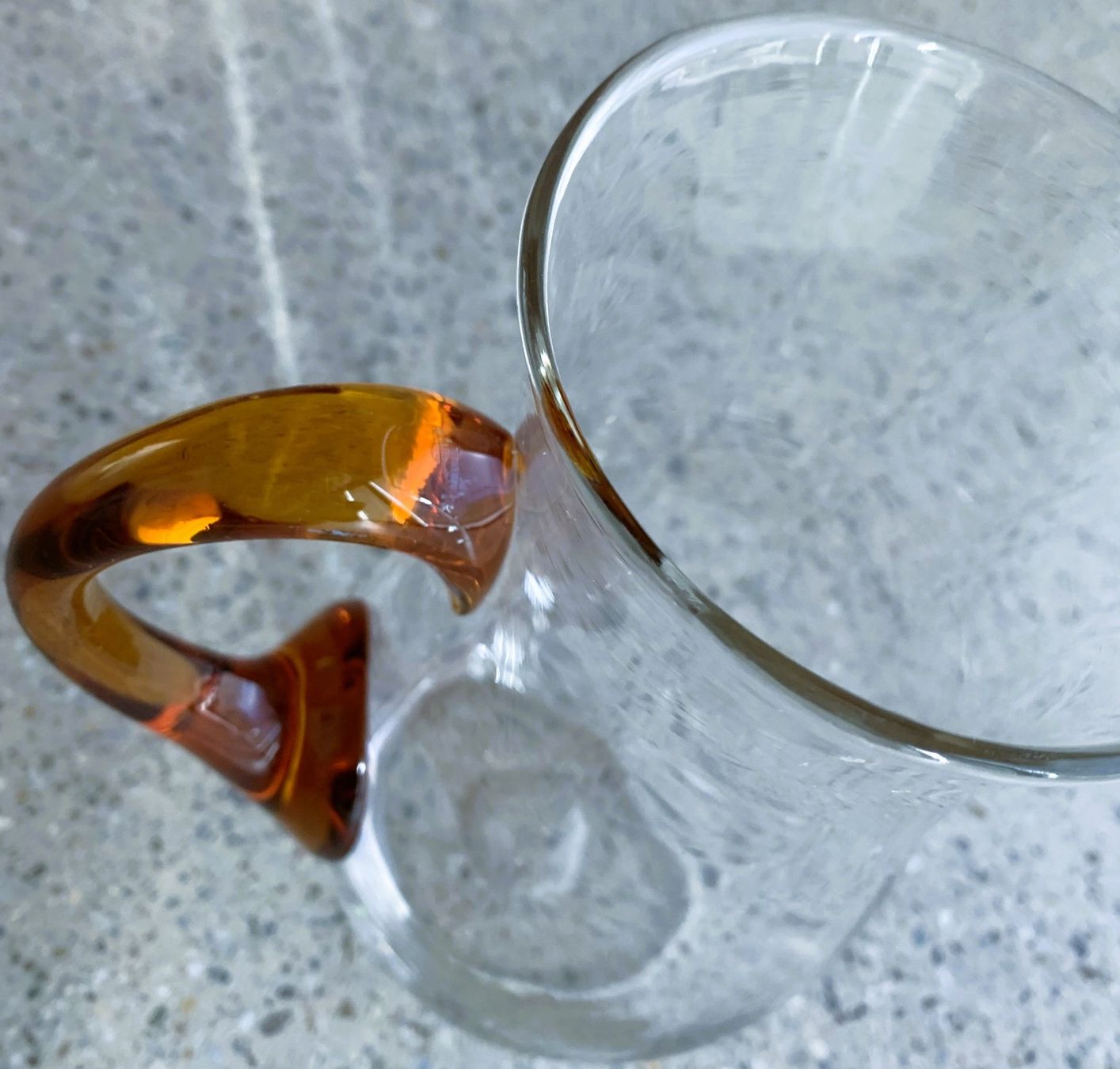 Caraffe: Schöne Glaskaraffe oder Vase – Usato da Birsfelden venduto da Emporio82