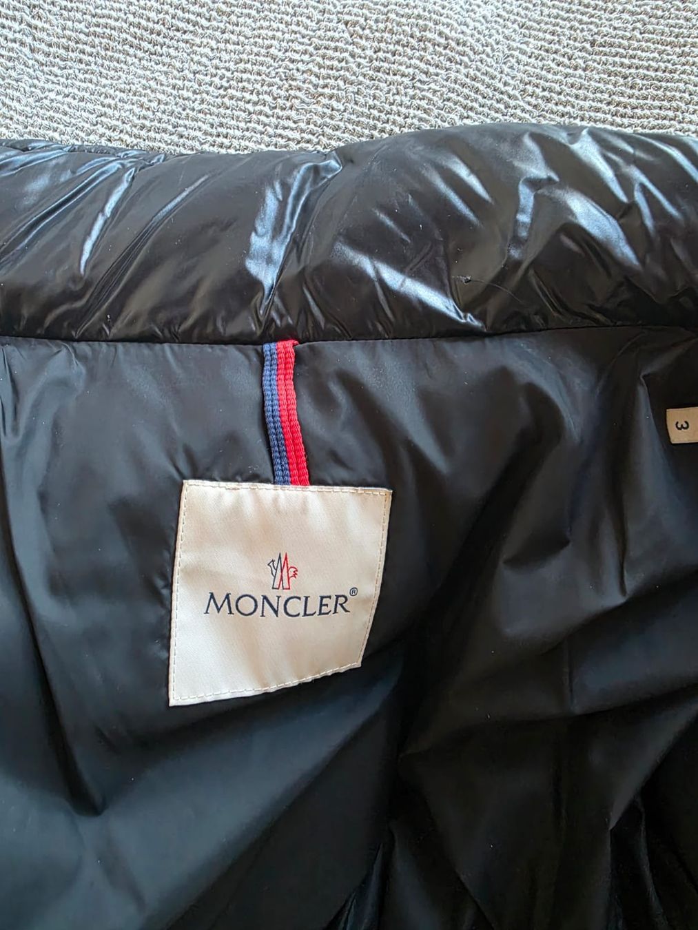 Moncler Mäntel: Moncler Wintermantel – Gebraucht aus Zürich von Toobiiiyyy 4