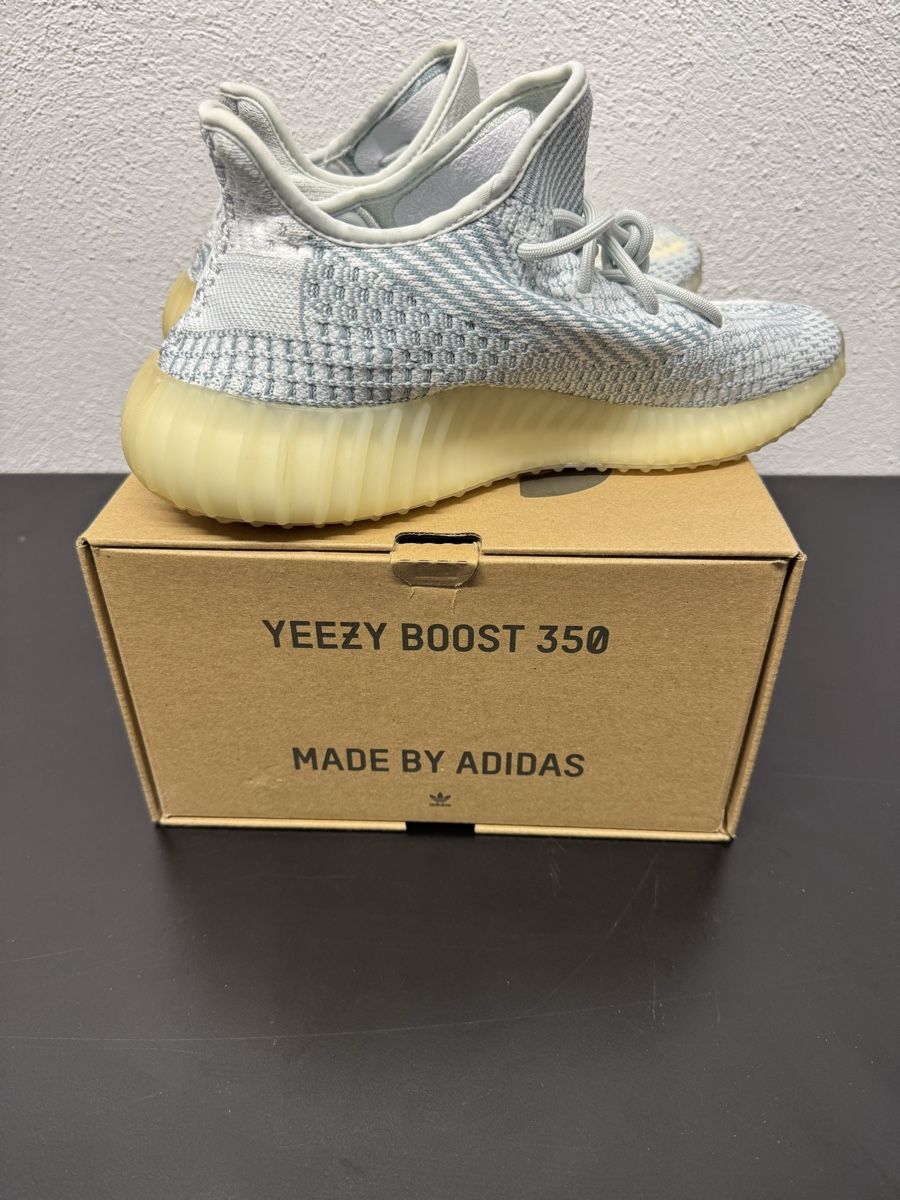 Adidas Herrenschuhe: Adidas Yeezy Boost 350 V2 taille 44 – Neu (gemäss Beschreibung) aus Vicques von JU_2824 8
