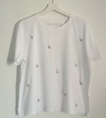 Neuwertig! ZARA T-Shirt mit coolen Details. Gr. 42