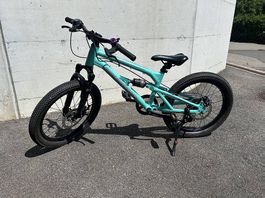 Vélo 20 pouces turquoise freins à disques