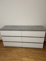 Grauoptik Kommode