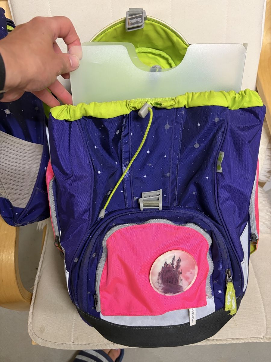 Ergobag Borse & Zaini: Ergobag Schulrucksack Mädchen – Usato da Arlesheim venduto da thoma2010 1