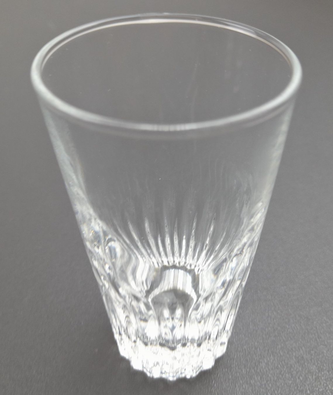 Verres: Schaps-/Weissweingläser 6er-Set – D'occasion à Liebefeld par Restwert_Liebefeld 1