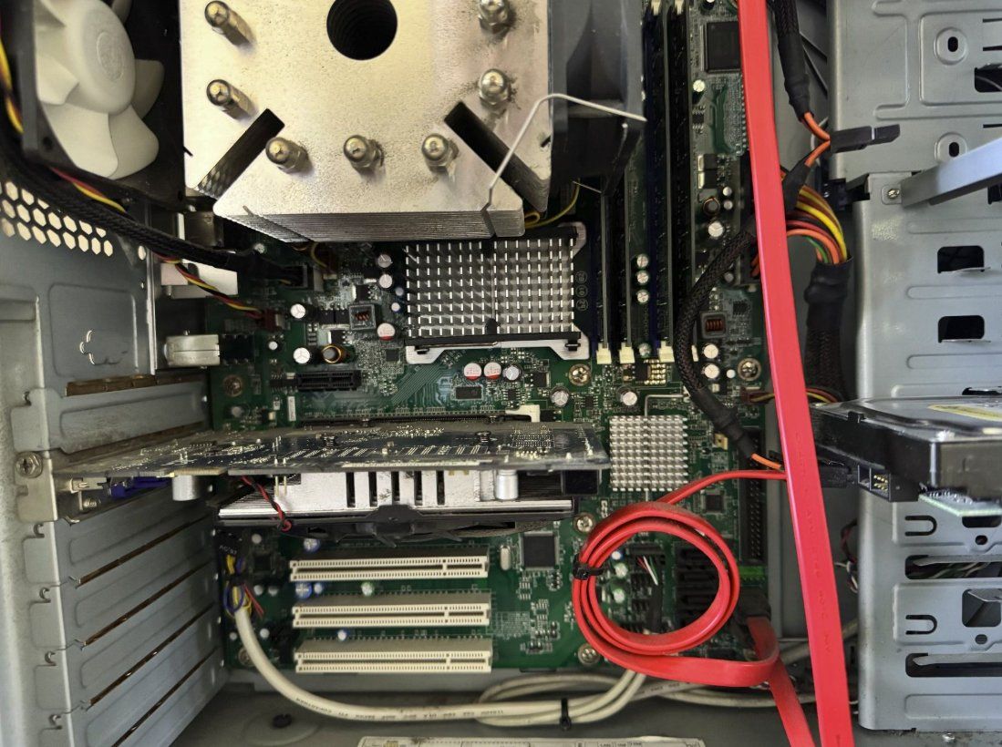 Intel PC: PC | Windows 7 Ultimate | Intel Core2Quad | 8GB RAM | Geforc – Usato da Wichtrach venduto da Queensparkunite 5