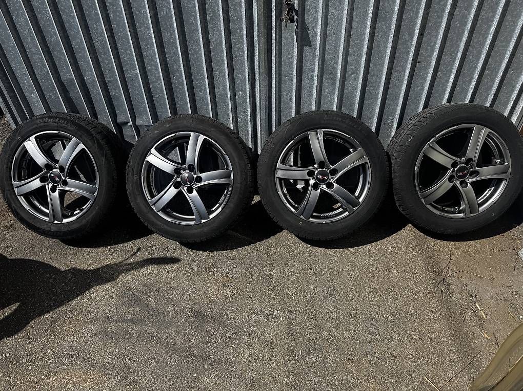 Cerchioni: Cerchi 16 Volvo Ford – Usato da Locarno venduto da Nickcash