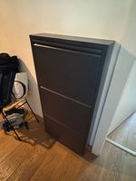 Armoire à chaussures