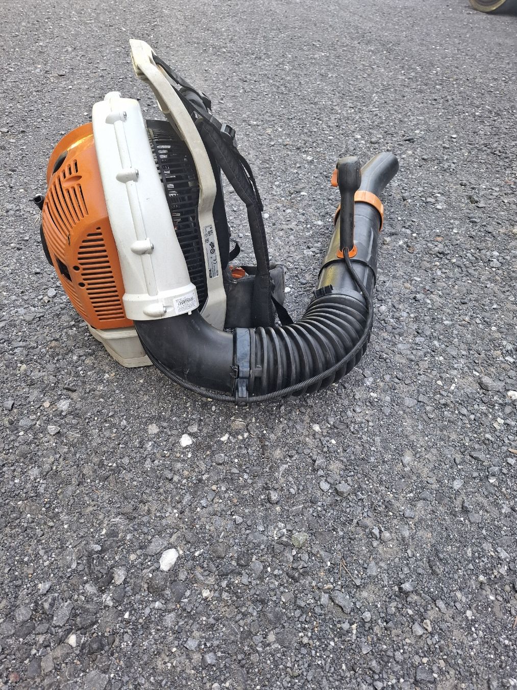 Stihl Aspirateurs & souffleurs à feuilles: STIHL BR 700 – D'occasion à Mels par kuki26 4