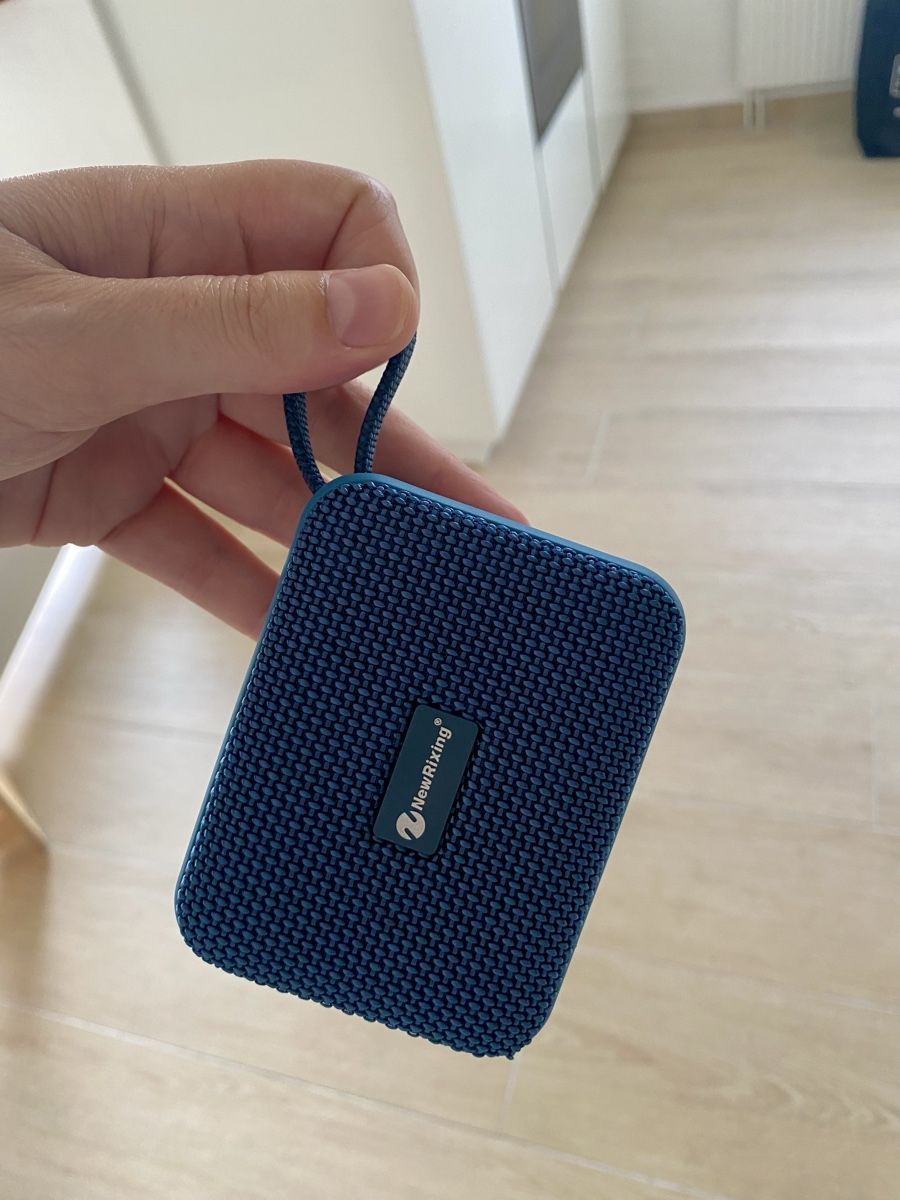 Haut-parleurs: Enceinte Bluetooth NewRixing Waterproof Design – Neuf avec emballage d'origine à Delémont par Emi-98