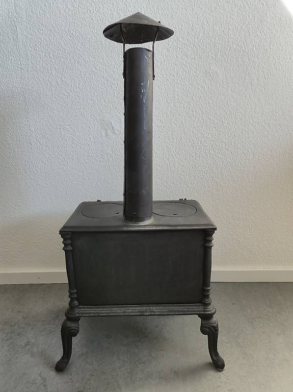 Altri mobili d'antiquariato: Spielzeug Gussofen – Usato da Walchwil venduto da abcdefghijkl 3