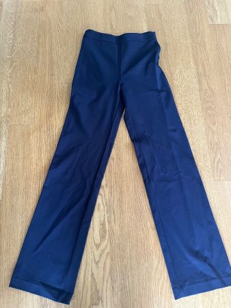 Wie NEU! Sehr schöne Hose von Benetton Gr. 34