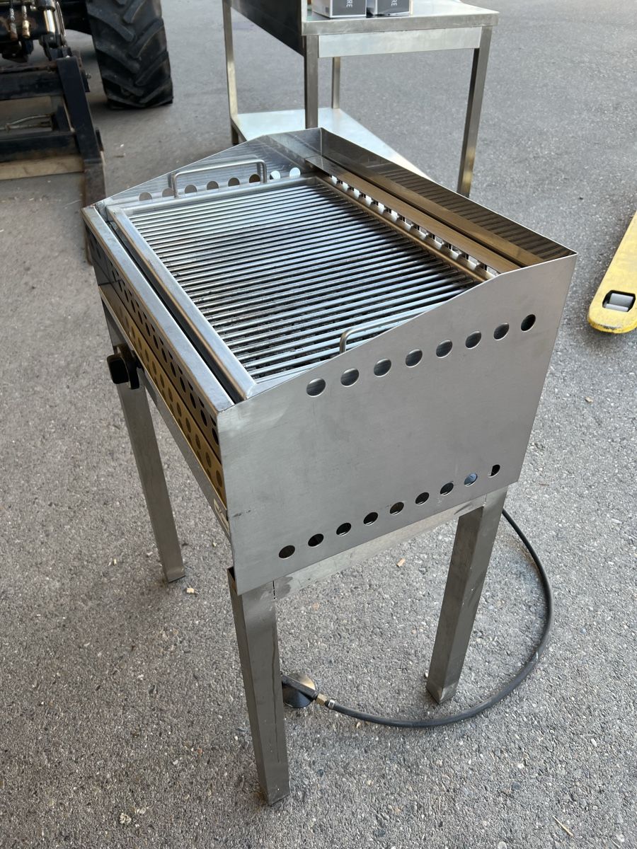 Grills: TEKNOLINE Lavastein Gas Grill GPL90 – Gebraucht aus Gossau SG von Sombat 3