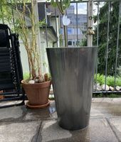 Pflanzentopf aus Aluminium