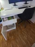 Schreibtisch weiss mit Schublade und Tür guter Zustand