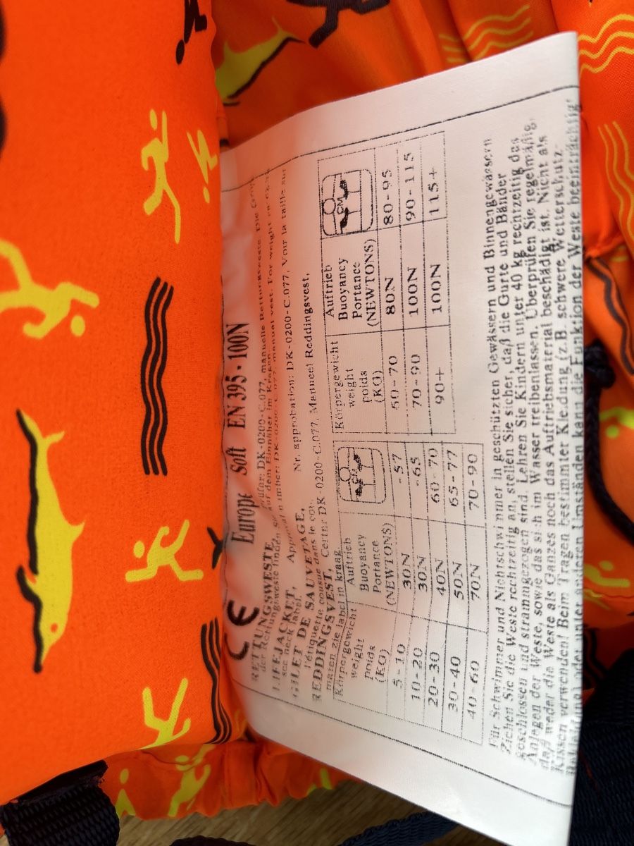 Gilets de sauvetage: Schwimmweste neu – Neuf avec emballage d'origine à Wichtrach par henzmann1 3