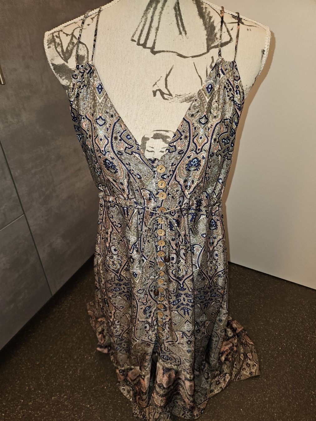 Vestiti: Luftiges Sommerkleid Gr. M Muster, Maxikleid – Nuovo (secondo la descrizione) da Anwil venduto da tamoos 1