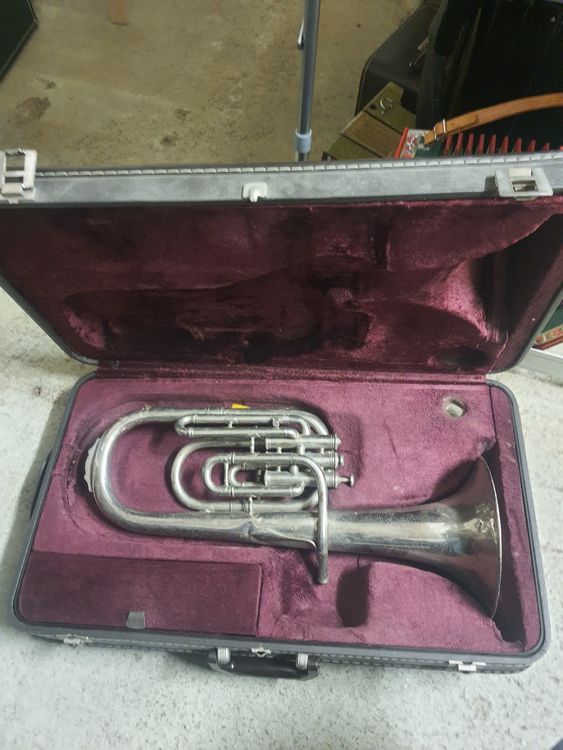 Euphonium IDEAL, F. Hug & Cie Bâle, Instrument Vintage! (D'occasion) à ...