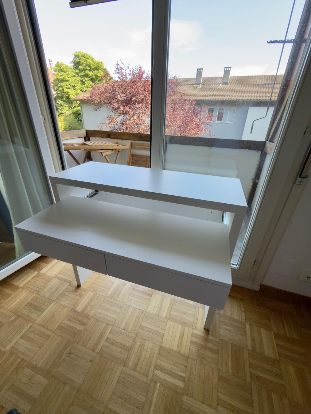 Scrivanie: Pult weiss mit 2 Schubladen neuwertig – Usato da Zürich venduto da cor_7yj5 2
