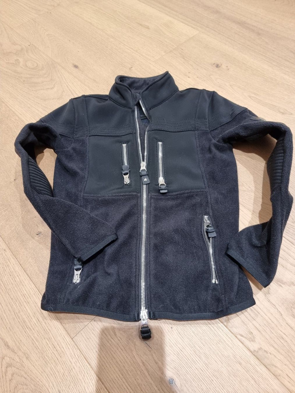 Jacken & Mäntel: Fleecejacke, ca. Grösse 128/134 – Gebraucht aus Buttikon SZ von Limo180