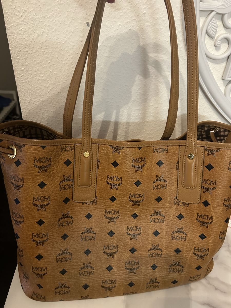 Mcm Sacs femmes: MCM Liz Shopper Medium – D'occasion à Basel par David_2019 3