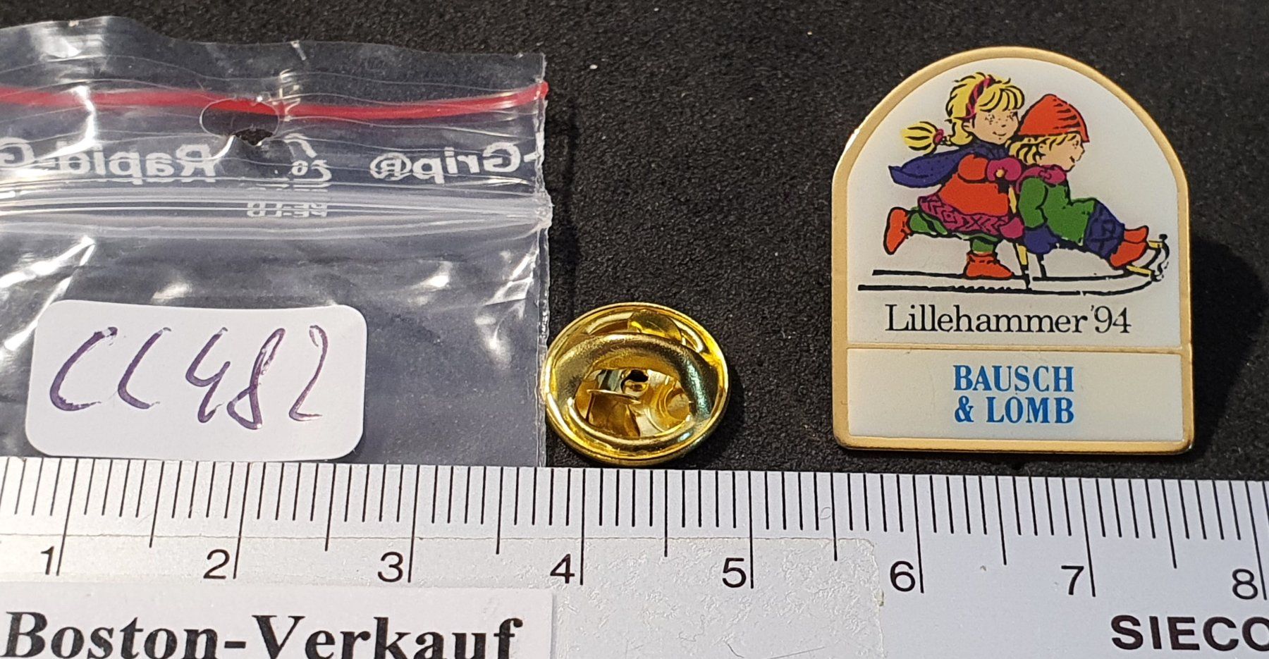 Placchette & Badge: CC482 - Pin Lillehammer 1994 Bausch & Lomb – Usato da Reinach BL venduto da Boston-Verkauf 1
