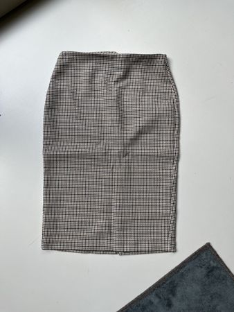 Comma Skirt Size 34