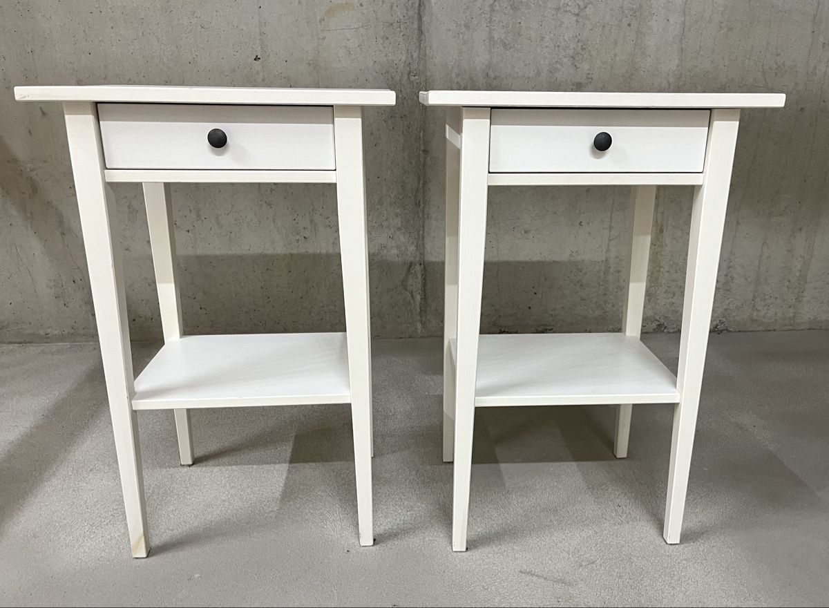 Ikea Tables de nuit: Nachttisch HEMNES Ikea, 2 Stück – D'occasion à Schüpfheim par Strummer61