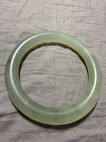 Jade Bracelete und Ammulet
