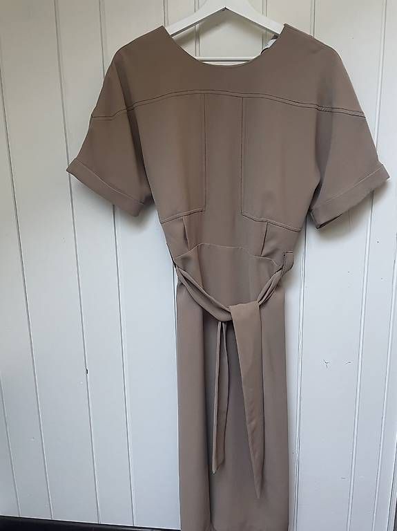 Vestiti: Kleid – Usato da Grenchen venduto da benu01