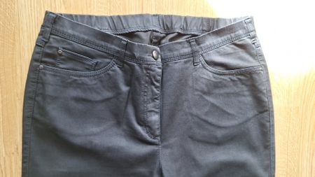 Leichte schwarze Jeans Gr 44