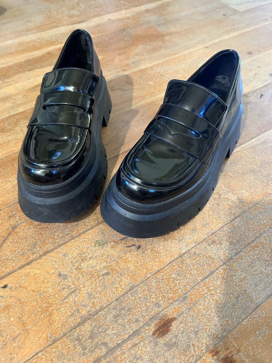 Scarpe da donna: pull and bear loafer platform 36 – Usato da Ponte Capriasca venduto da noemi.slg 1