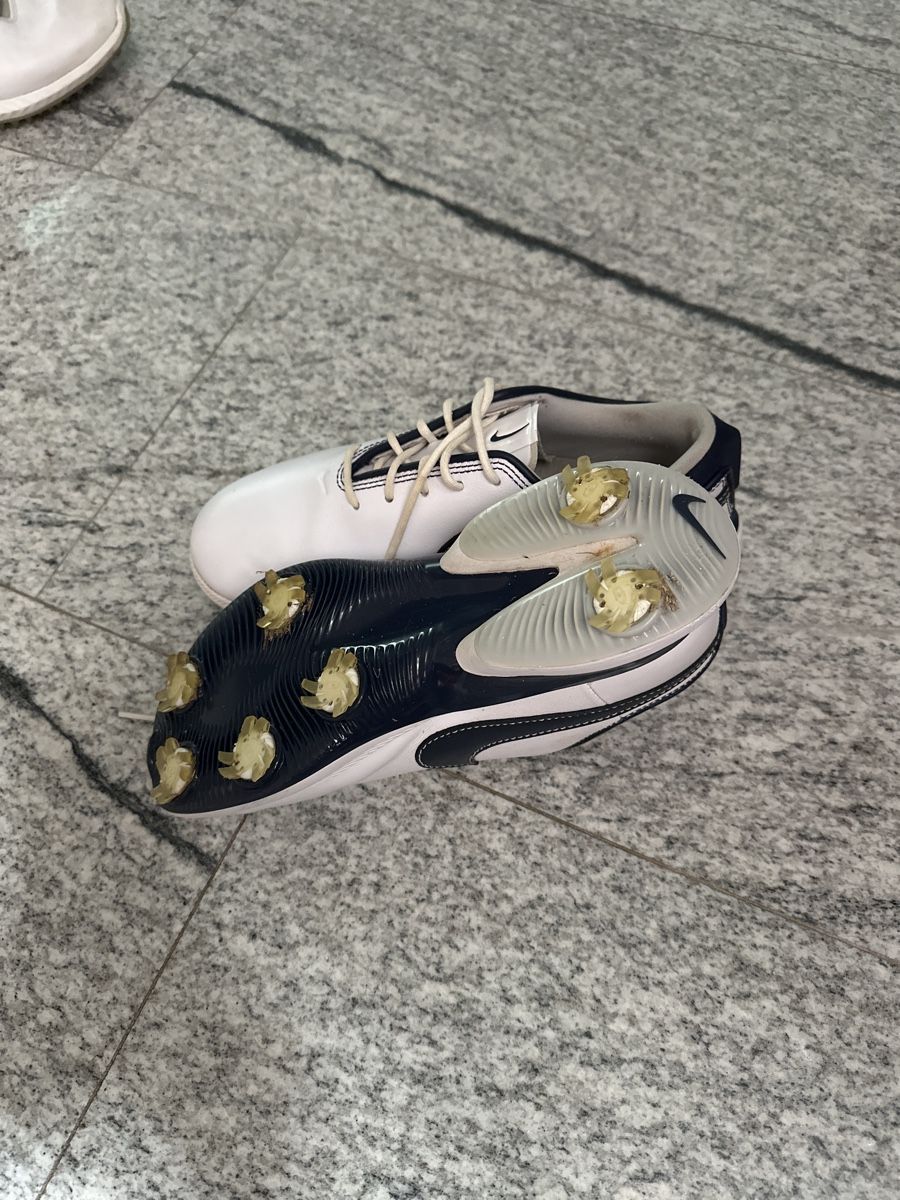Nike Scarpe da donna: Nike Golfschuhe Gr. 38.5 – Usato da St. Gallen venduto da Ursula66 1