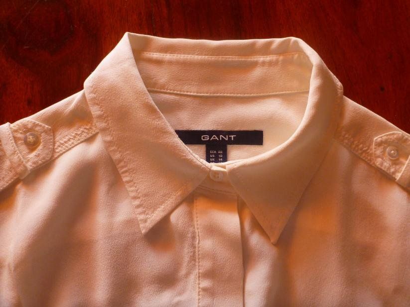 Gant Camicette: Damen Bluse Gant weiss Grösse 38 neu – Nuovo (secondo la descrizione) da Weisslingen venduto da TechnoFant 2