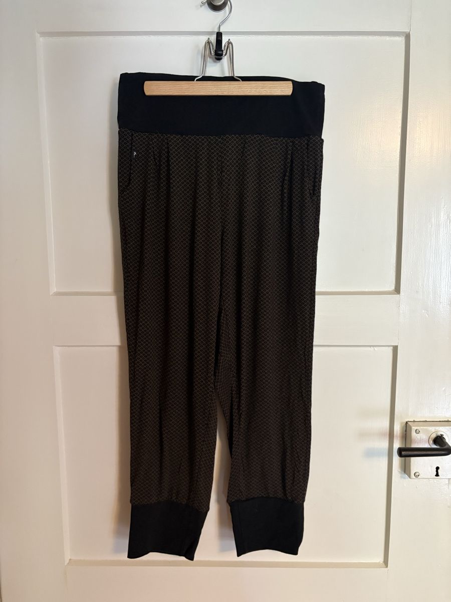 Pantaloni: Sommerhose von 3ELFEN Gr. S – Usato da Schwerzenbach venduto da frauminze