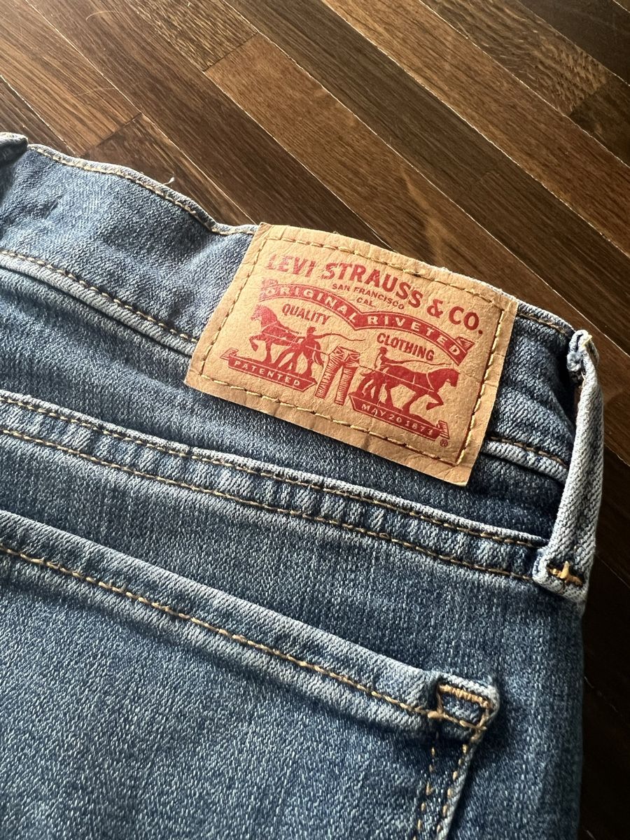 Levi's Jeans: Levis Jeans W26/L30 – Nuovo (secondo la descrizione) da Baar venduto da Lila2006 4