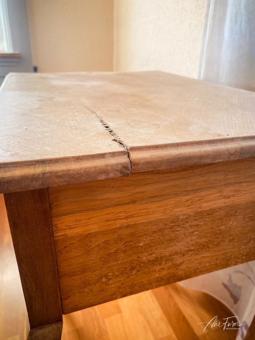 Tables: Antikes Nähtischchen mit zwei Schubladen – D'occasion à Forst par alFurer 3