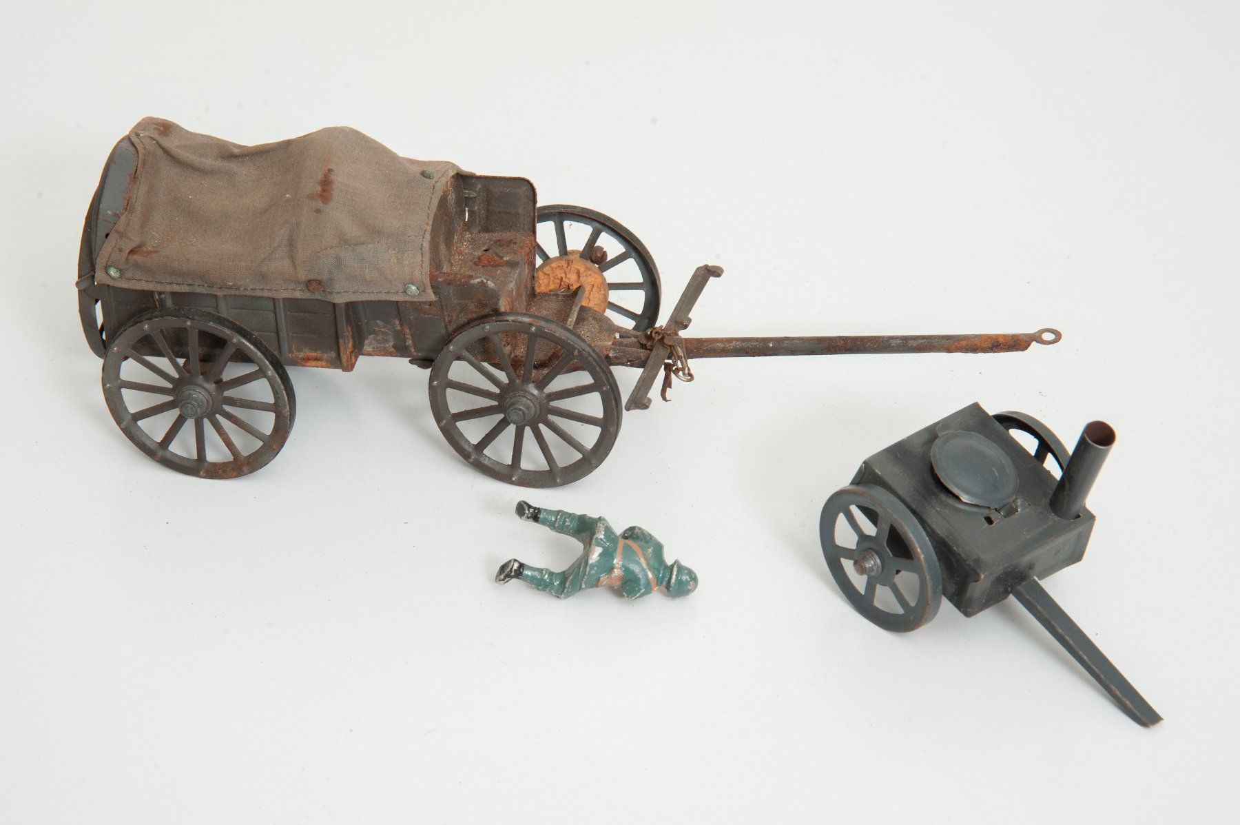Giocattoli: Canons et chariots militaire – Usato da Lausanne venduto da Phlox02 6