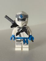 Lego figurine Ninjago Zane Forbidden Spinjitzu Figur