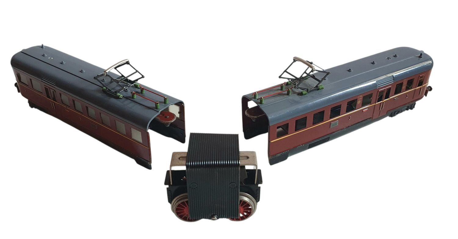 Fleischmann Trains électriques: Fleischmann  Doppeltriebwagen – D'occasion à Flawil par RoverVitesse 7