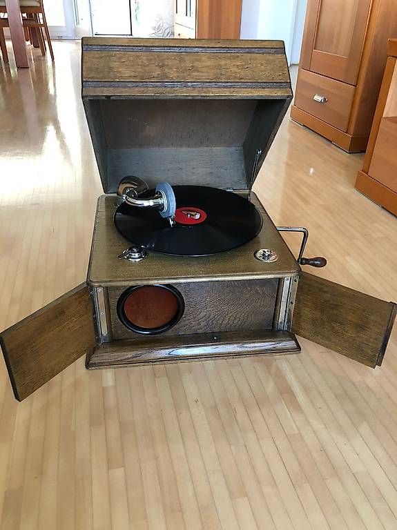 Tourne-disques: Grammophon mit Schellack-Platten – D'occasion à Wädenswil par coconut1289 1