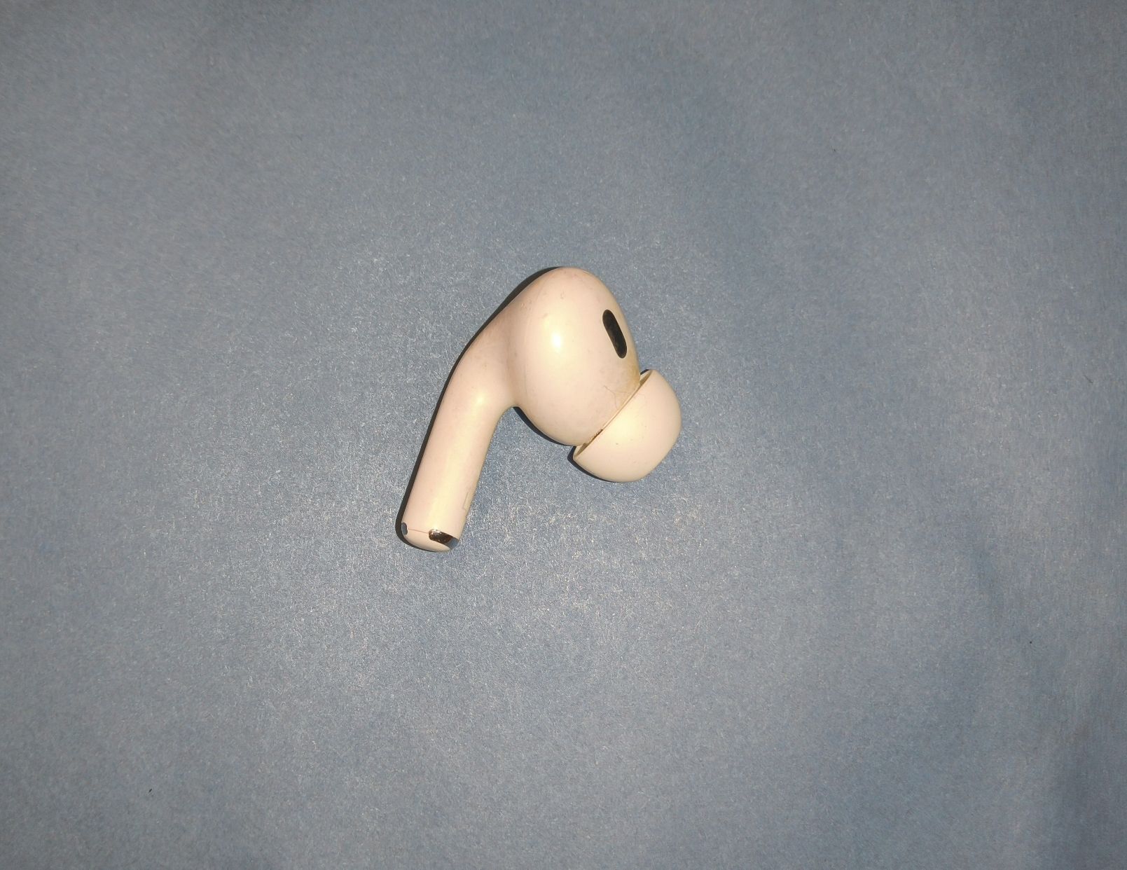 Apple Cuffie:    ,Apple AirPods Pro 2. Gen. A2699 links  – Usato da Zürich venduto da edu_kvc6 1