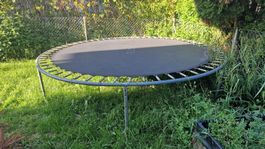 Trampolin ca 300 cm Durchmesser