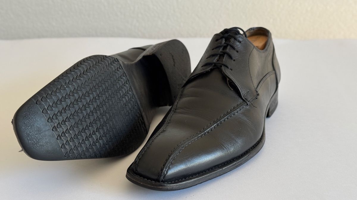 Navyboot Scarpe da uomo: Navyboot Herrenschuhe Gr. 41 Schwarz – Usato da Fraubrunnen venduto da Agerry 2