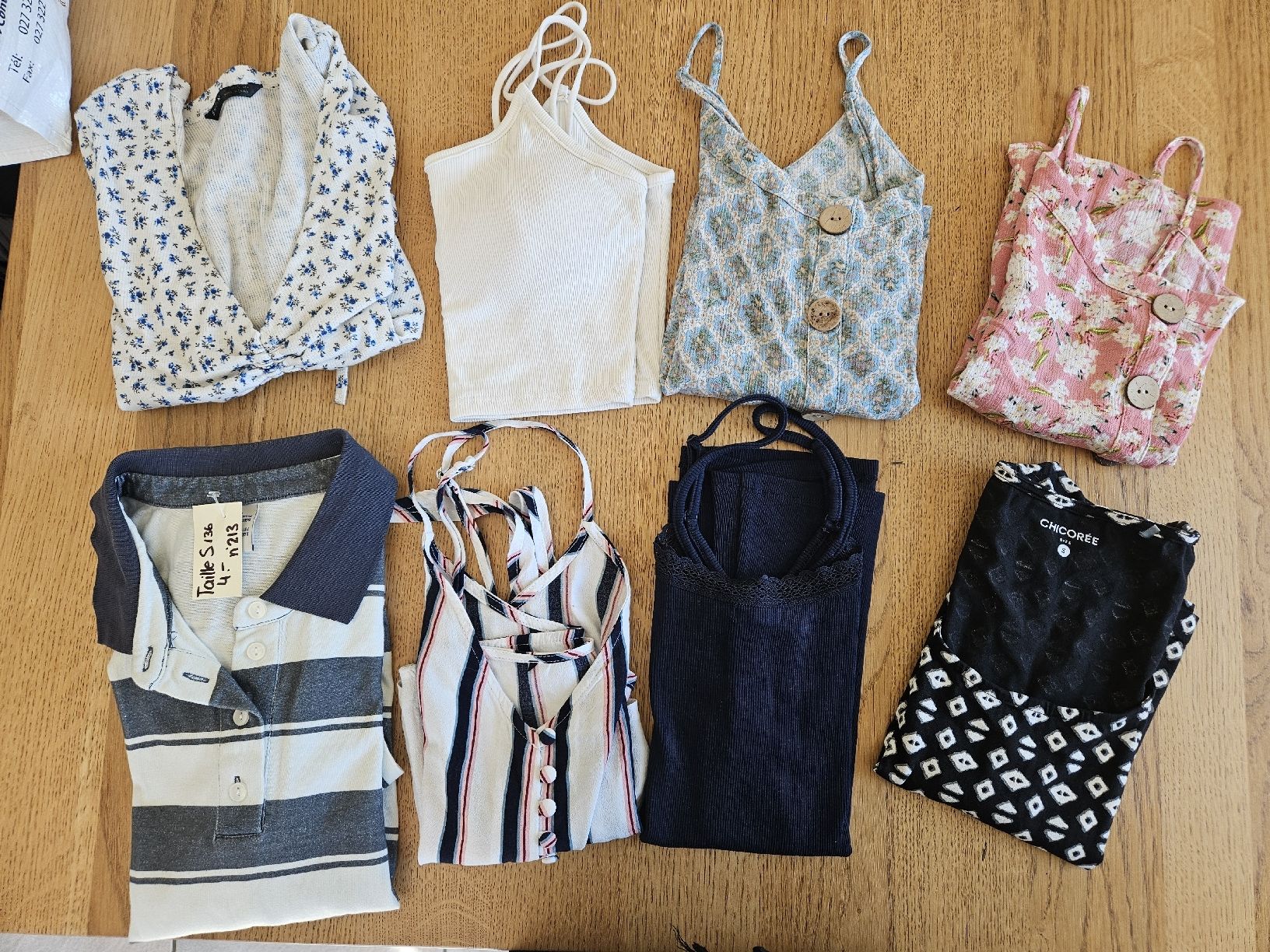 Lots de vêtements: lot taille S  – D'occasion à Vétroz par sas_yln5