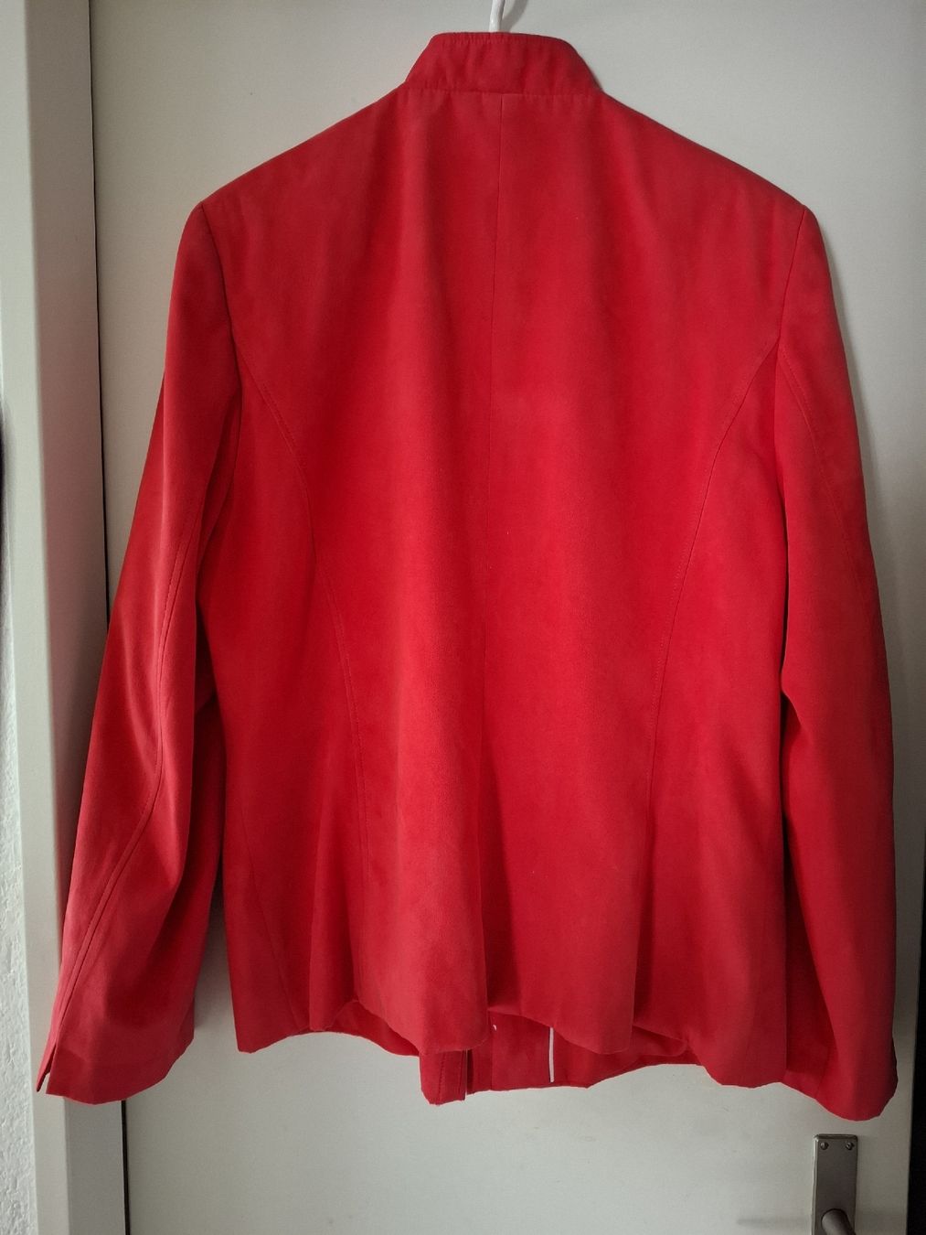 Giacche: Jacke rot Neuwertig – Nuovo (secondo la descrizione) da Münchenbuchsee venduto da Cori1968 1