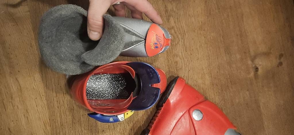 Scarpe per ragazzi: Kinder Skischuhe 18.5 (Mondopoint) – Usato da Brugg AG venduto da Flou78 1