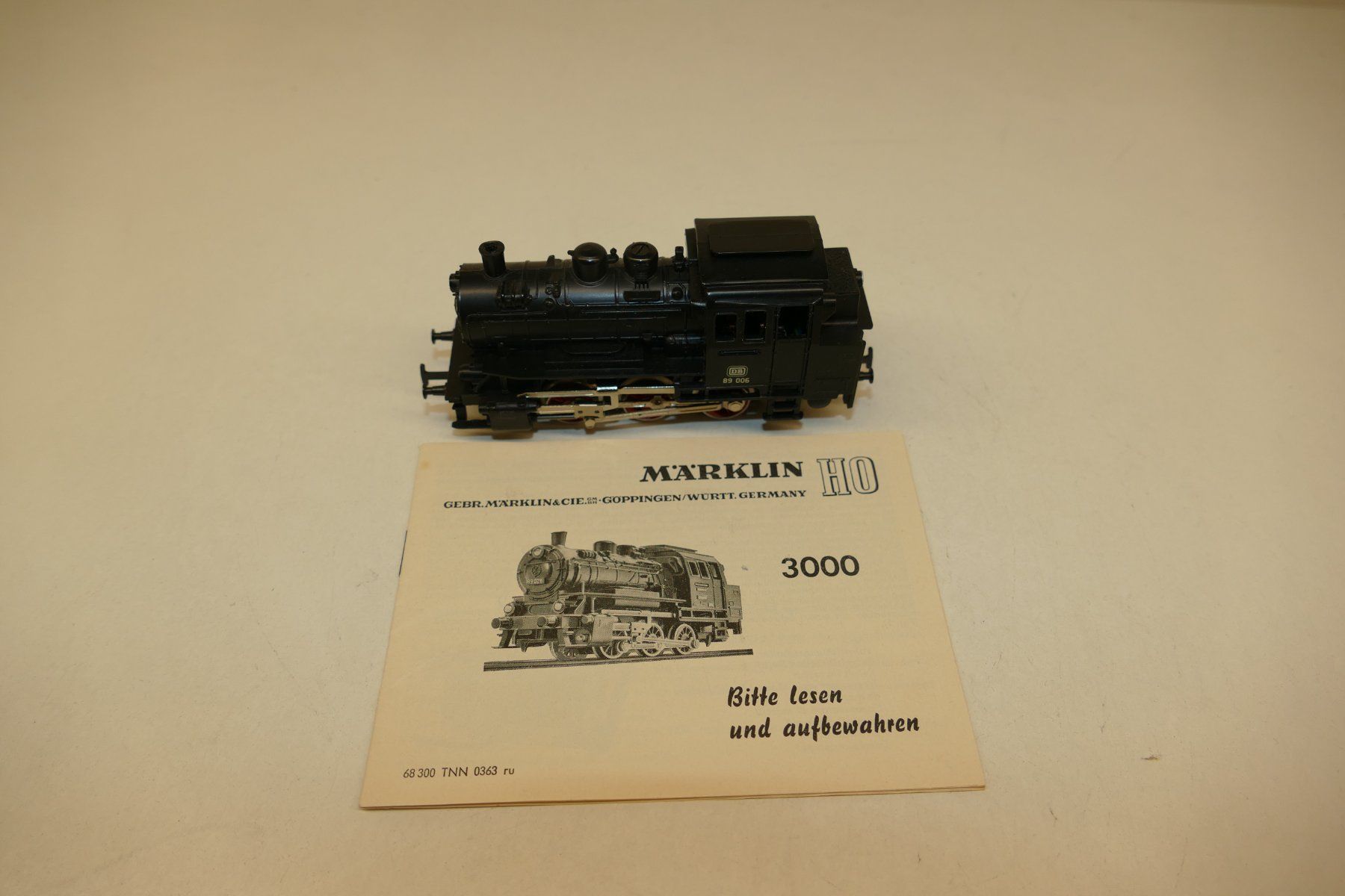 Märklin Modellini di ferrovie: Märklin H0: DB Tenderdampflok BR89 – Usato da Niederhasli venduto da rail-duerst