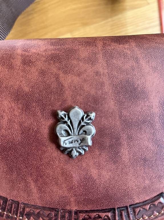 Borse da donna: Sac à main de Florence, cuir véritable, vintage – Nuovo (secondo la descrizione) da Nidau venduto da Nassima